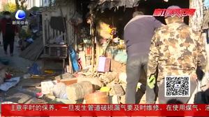 拾荒老人主動(dòng)接受救助 多年違建終被拆除