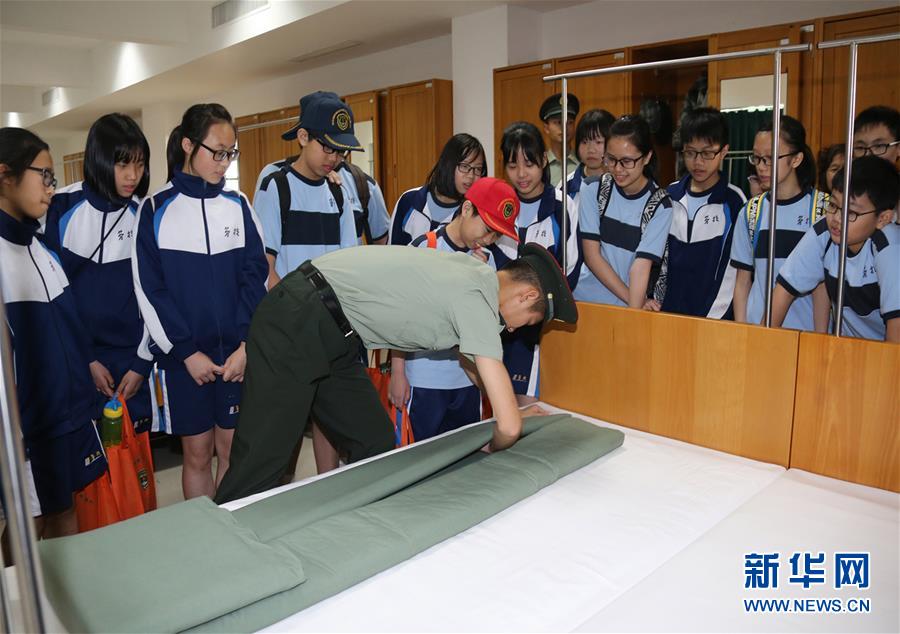 (澳門(mén)回歸20周年)(3)八一軍旗耀濠江——中國(guó)人民解放軍進(jìn)駐澳門(mén)20周年紀(jì)實(shí)